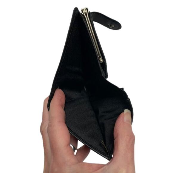 MUNDI Black Rio Leather Indexer Wallet - Picture 4 of 5